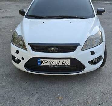 Білий Форд Фокус, об'ємом двигуна 1.6 л та пробігом 350 тис. км за 6000 $, фото 1 на Automoto.ua