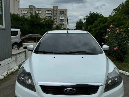Белый Форд Фокус, объемом двигателя 1.6 л и пробегом 292 тыс. км за 6500 $, фото 1 на Automoto.ua