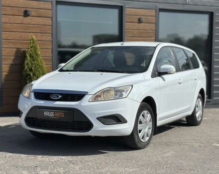 Форд Фокус 2010 в Львове на Automoto.ua Белый Форд Фокус, объемом двигателя 1.6 л и пробегом 311 тыс. км за 5500 $, фото 1 на Automoto.ua