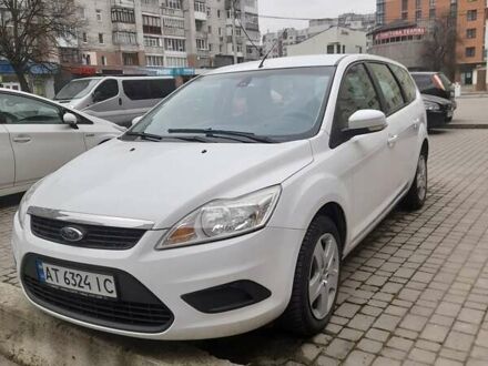Форд Фокус 2010 в Калуше на Automoto.ua Белый Форд Фокус, объемом двигателя 1.56 л и пробегом 250 тыс. км за 6200 $, фото 1 на Automoto.ua