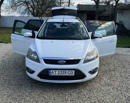 Форд Фокус 2010 в Коломые на Automoto.ua Белый Форд Фокус, объемом двигателя 1.6 л и пробегом 315 тыс. км за 6200 $, фото 1 на Automoto.ua