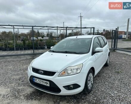 Білий Форд Фокус, об'ємом двигуна 1.6 л та пробігом 294 тис. км за 5200 $, фото 1 на Automoto.ua
