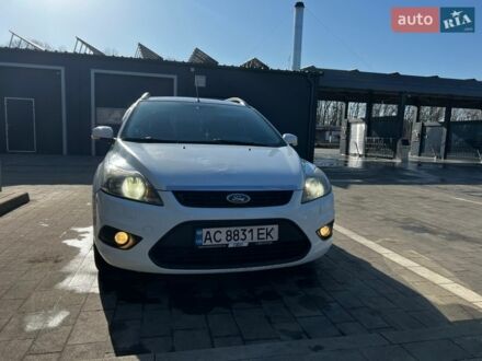 Білий Форд Фокус, об'ємом двигуна 1.6 л та пробігом 228 тис. км за 5500 $, фото 1 на Automoto.ua