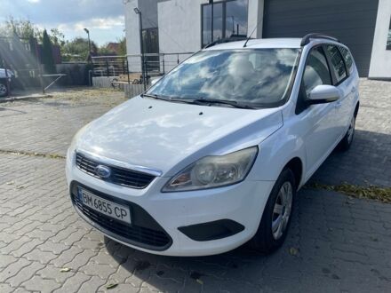 Білий Форд Фокус, об'ємом двигуна 1.6 л та пробігом 249 тис. км за 5500 $, фото 1 на Automoto.ua