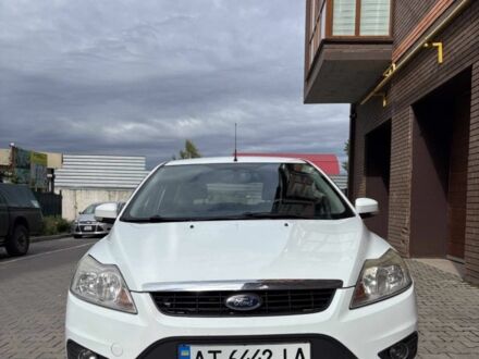 Білий Форд Фокус, об'ємом двигуна 1.6 л та пробігом 210 тис. км за 5200 $, фото 1 на Automoto.ua
