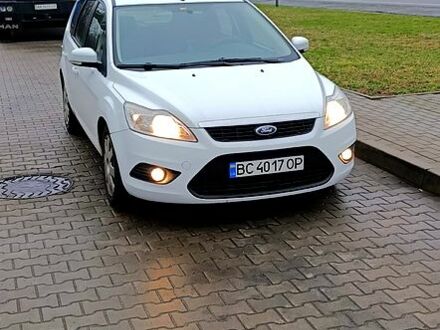 Білий Форд Фокус, об'ємом двигуна 1.6 л та пробігом 215 тис. км за 5500 $, фото 1 на Automoto.ua