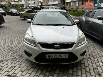 Білий Форд Фокус, об'ємом двигуна 1.6 л та пробігом 280 тис. км за 4500 $, фото 1 на Automoto.ua