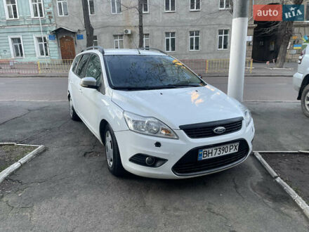 Белый Форд Фокус, объемом двигателя 1.6 л и пробегом 235 тыс. км за 4700 $, фото 1 на Automoto.ua