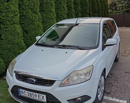 Білий Форд Фокус, об'ємом двигуна 1.6 л та пробігом 285 тис. км за 4150 $, фото 1 на Automoto.ua