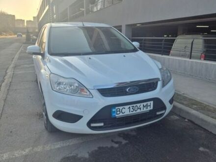 Белый Форд Фокус, объемом двигателя 1.6 л и пробегом 217 тыс. км за 5000 $, фото 1 на Automoto.ua