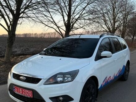 Белый Форд Фокус, объемом двигателя 1.6 л и пробегом 207 тыс. км за 5950 $, фото 1 на Automoto.ua