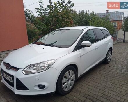 Белый Форд Фокус, объемом двигателя 1.6 л и пробегом 275 тыс. км за 7300 $, фото 1 на Automoto.ua