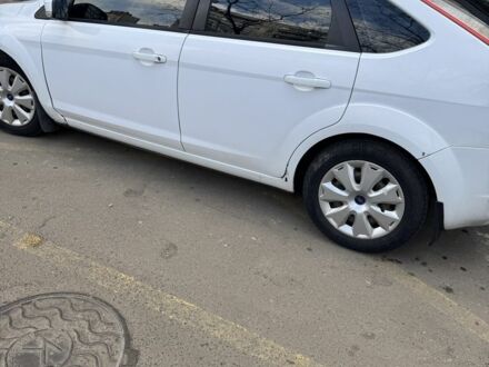 Белый Форд Фокус, объемом двигателя 1.8 л и пробегом 3 тыс. км за 6300 $, фото 1 на Automoto.ua