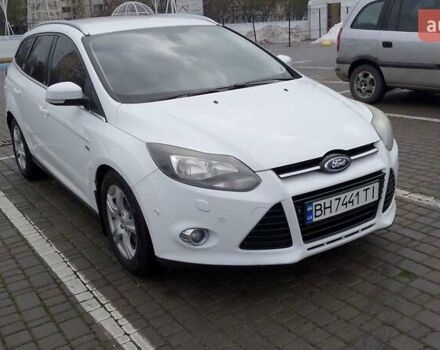Білий Форд Фокус, об'ємом двигуна 2 л та пробігом 325 тис. км за 6999 $, фото 1 на Automoto.ua