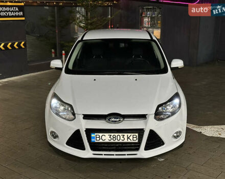 Белый Форд Фокус, объемом двигателя 1.6 л и пробегом 225 тыс. км за 6700 $, фото 1 на Automoto.ua