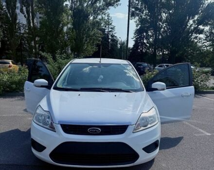 Білий Форд Фокус, об'ємом двигуна 1.4 л та пробігом 176 тис. км за 6500 $, фото 1 на Automoto.ua