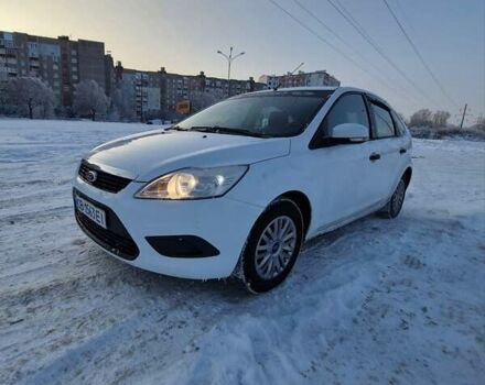 Білий Форд Фокус, об'ємом двигуна 1.4 л та пробігом 215 тис. км за 5300 $, фото 1 на Automoto.ua