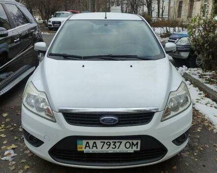 Білий Форд Фокус, об'ємом двигуна 1.6 л та пробігом 227 тис. км за 5200 $, фото 1 на Automoto.ua