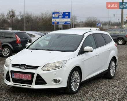 Білий Форд Фокус, об'ємом двигуна 1.6 л та пробігом 220 тис. км за 7950 $, фото 1 на Automoto.ua