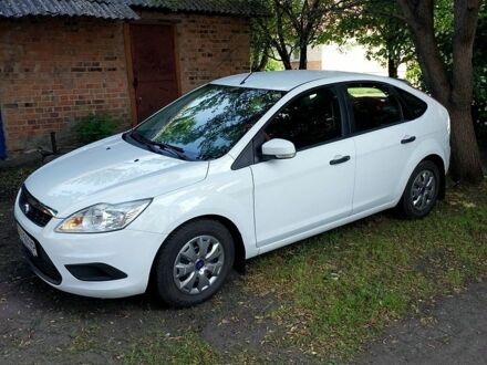 Белый Форд Фокус, объемом двигателя 1.39 л и пробегом 92 тыс. км за 8200 $, фото 1 на Automoto.ua