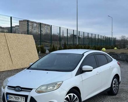 Белый Форд Фокус, объемом двигателя 2 л и пробегом 235 тыс. км за 5999 $, фото 1 на Automoto.ua