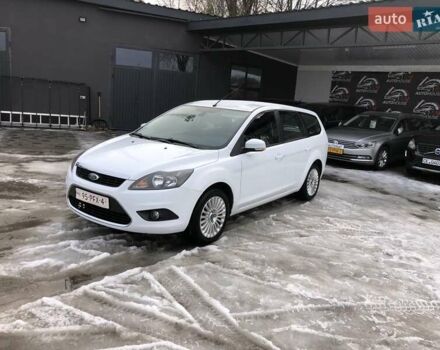 Белый Форд Фокус, объемом двигателя 1.6 л и пробегом 197 тыс. км за 6400 $, фото 1 на Automoto.ua
