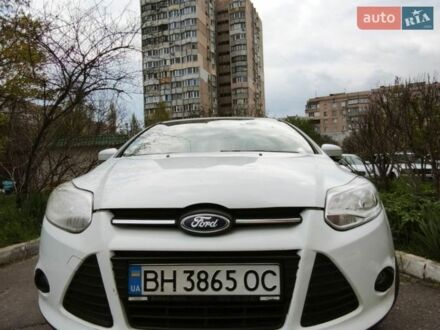 Белый Форд Фокус, объемом двигателя 1.6 л и пробегом 257 тыс. км за 6000 $, фото 1 на Automoto.ua