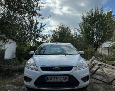 Білий Форд Фокус, об'ємом двигуна 1.4 л та пробігом 186 тис. км за 5900 $, фото 1 на Automoto.ua