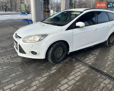 Белый Форд Фокус, объемом двигателя 1.6 л и пробегом 270 тыс. км за 6200 $, фото 1 на Automoto.ua