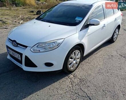 Белый Форд Фокус, объемом двигателя 1.6 л и пробегом 222 тыс. км за 6000 $, фото 1 на Automoto.ua