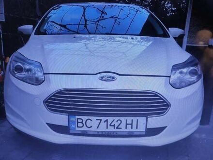 Білий Форд Фокус, об'ємом двигуна 0 л та пробігом 180 тис. км за 5800 $, фото 1 на Automoto.ua