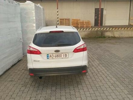 Белый Форд Фокус, объемом двигателя 1.6 л и пробегом 247 тыс. км за 7800 $, фото 1 на Automoto.ua