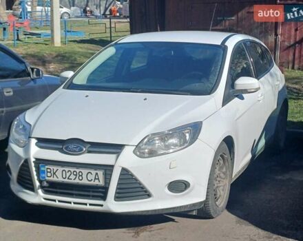 Белый Форд Фокус, объемом двигателя 1.6 л и пробегом 207 тыс. км за 7200 $, фото 1 на Automoto.ua