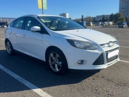 Белый Форд Фокус, объемом двигателя 1.6 л и пробегом 274 тыс. км за 6800 $, фото 1 на Automoto.ua