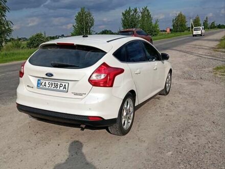 Білий Форд Фокус, об'ємом двигуна 2 л та пробігом 250 тис. км за 6500 $, фото 1 на Automoto.ua