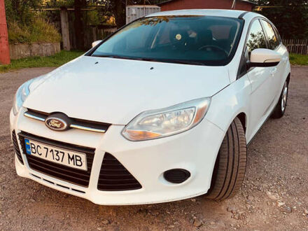 Форд Фокус 2012 в Дрогобыче на Automoto.ua Белый Форд Фокус, объемом двигателя 2 л и пробегом 234 тыс. км за 6500 $, фото 1 на Automoto.ua