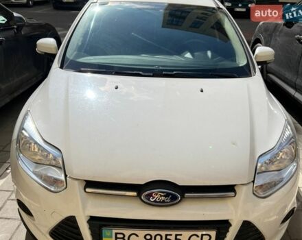 Белый Форд Фокус, объемом двигателя 1.6 л и пробегом 133 тыс. км за 8000 $, фото 1 на Automoto.ua
