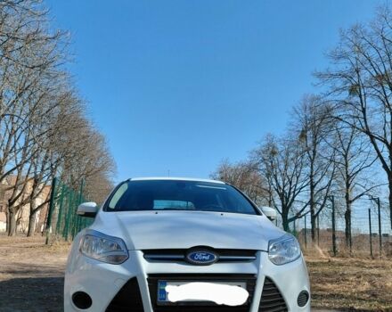 Белый Форд Фокус, объемом двигателя 1.6 л и пробегом 240 тыс. км за 6950 $, фото 1 на Automoto.ua
