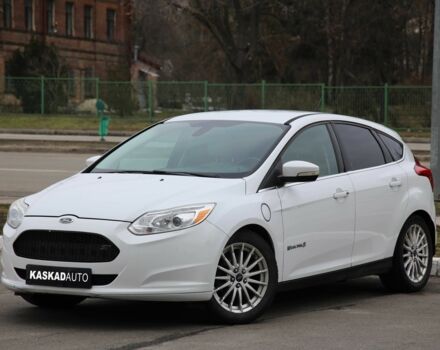 Білий Форд Фокус, об'ємом двигуна 0 л та пробігом 153 тис. км за 6600 $, фото 1 на Automoto.ua