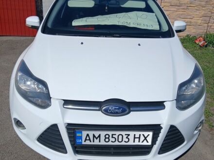 Белый Форд Фокус, объемом двигателя 1.6 л и пробегом 250 тыс. км за 6800 $, фото 1 на Automoto.ua