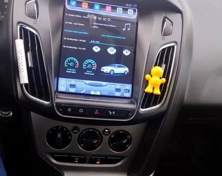 Білий Форд Фокус, об'ємом двигуна 1 л та пробігом 1 тис. км за 6500 $, фото 1 на Automoto.ua