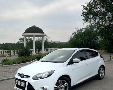 Белый Форд Фокус, объемом двигателя 1 л и пробегом 240 тыс. км за 3700 $, фото 1 на Automoto.ua