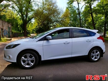 Білий Форд Фокус, об'ємом двигуна 1 л та пробігом 94 тис. км за 8100 $, фото 1 на Automoto.ua