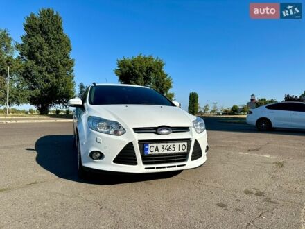 Белый Форд Фокус, объемом двигателя 1.6 л и пробегом 340 тыс. км за 7300 $, фото 1 на Automoto.ua