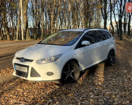 Форд Фокус 2013 в Львове на Automoto.ua Белый Форд Фокус, объемом двигателя 1.6 л и пробегом 247 тыс. км за 6500 $, фото 1 на Automoto.ua