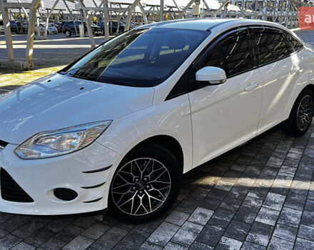Білий Форд Фокус, об'ємом двигуна 1 л та пробігом 131 тис. км за 8500 $, фото 1 на Automoto.ua