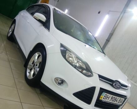 Белый Форд Фокус, объемом двигателя 1 л и пробегом 119 тыс. км за 6100 $, фото 1 на Automoto.ua