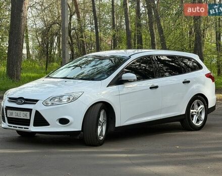 Белый Форд Фокус, объемом двигателя 1.6 л и пробегом 258 тыс. км за 7700 $, фото 1 на Automoto.ua