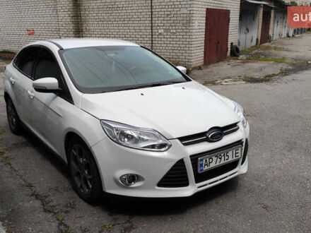 Форд Фокус 2013 у Запоріжжя на Automoto.ua Білий Форд Фокус, об'ємом двигуна 2 л та пробігом 139 тис. км за 7500 $, фото 1 на Automoto.ua