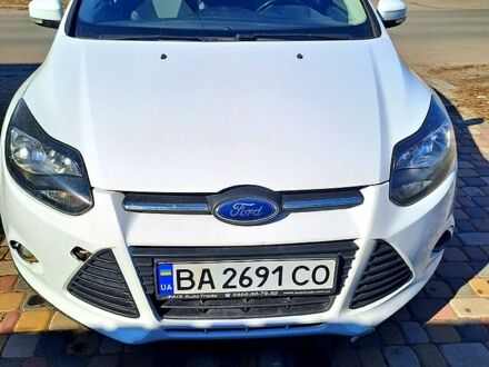 Форд Фокус 2013 у Новоархангельске на Automoto.ua Білий Форд Фокус, об'ємом двигуна 1 л та пробігом 210 тис. км за 6900 $, фото 1 на Automoto.ua